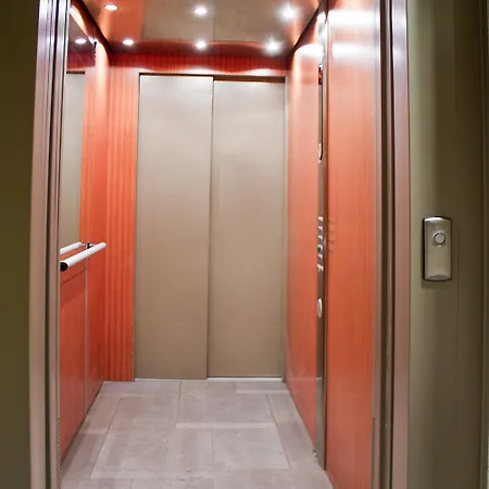 Solar - Foorum Center Ταλίν